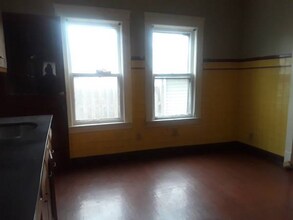 4305 E 71st St in Cleveland, OH - Building Photo - Building Photo