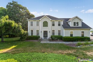 181 Marthas Way in Thomaston, CT - Building Photo