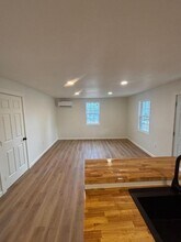 1396 Cranfield Rd in Mountain Home, AR - Foto de edificio - Building Photo