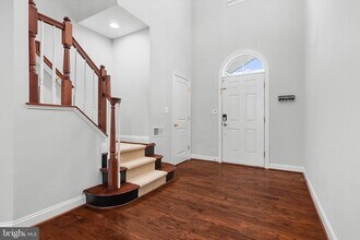 23233 Grayling Terrace in Brambleton, VA - Building Photo - Building Photo