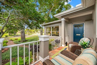 205 25th Ave NE in St. Petersburg, FL - Building Photo - Building Photo