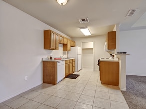 Lexington Court in Abilene, TX - Building Photo - Building Photo