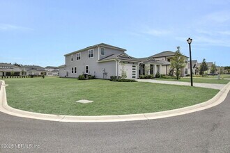 11476 Madelynn Dr in Jacksonville, FL - Building Photo - Building Photo