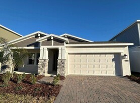 6131 Shavasana Rd, Unit B in Clermont, FL - Building Photo
