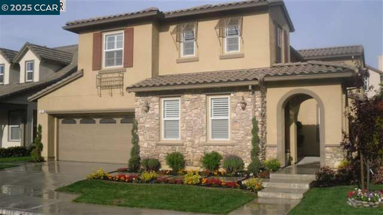 626 Karina Ct in San Ramon, CA - Building Photo
