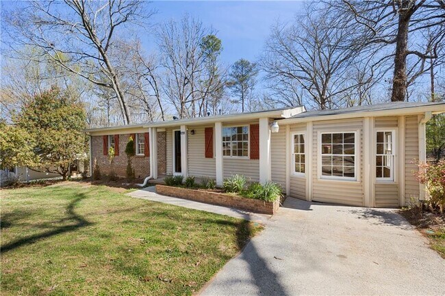3841 Cherokee Trail in Suwanee, GA - Building Photo - Building Photo