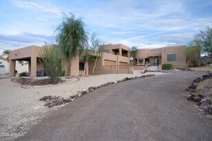 33905 N 4th Dr in Phoenix, AZ - Building Photo