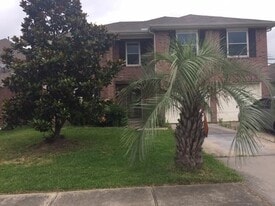 5822 Wickover Ln in Houston, TX - Building Photo