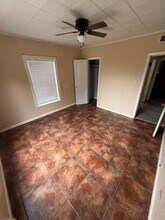 209 N 22nd St in Nederland, TX - Building Photo - Building Photo