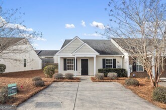 233 Sunview Dr in Statesboro, GA - Building Photo - Building Photo
