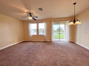 9081 Shepton St in Orlando, FL - Building Photo - Building Photo