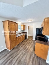 130 Phillip Dr in Springfield, TN - Building Photo - Building Photo