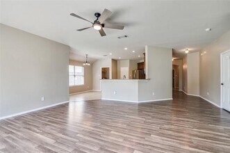 1015 Shepard Ln in Lavon, TX - Building Photo - Building Photo