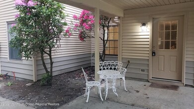 506 Daffodil Dr in Jackson Township, NJ - Building Photo - Building Photo