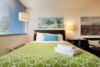 Furnished Studio Apts. (NTLY/WKLY/MTHLY) in Atlanta, GA - Building Photo - Building Photo