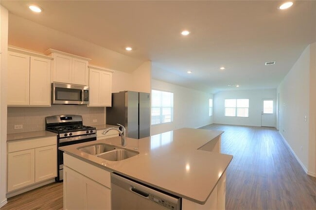property at 330 Rioja
