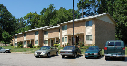 Willcliff Apartments in Raleigh, NC - Building Photo - Building Photo