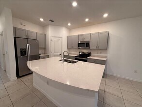 2906 Canary Ave in Davenport, FL - Building Photo - Building Photo