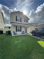 34 Fiore Dr in Savannah, GA - Building Photo