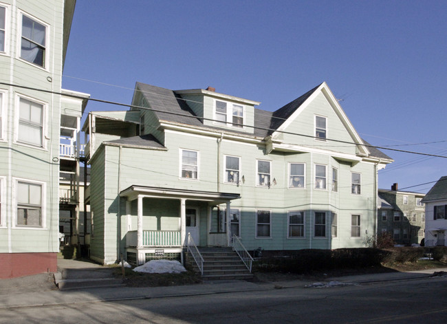 99 Horton St in Lewiston, ME - Foto de edificio - Building Photo