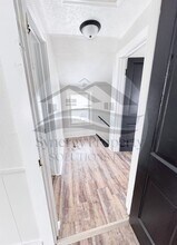 211 John St in Crestline, OH - Building Photo - Building Photo