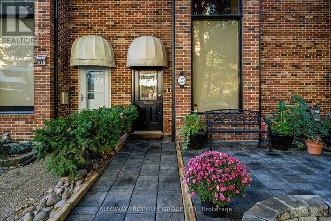 25 Gloucester St in Toronto, ON - Building Photo - Building Photo