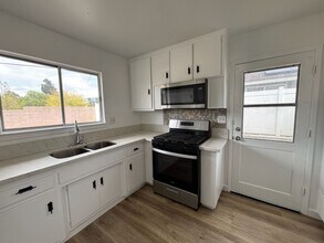 1455 Laramie Ave in Redlands, CA - Building Photo - Building Photo
