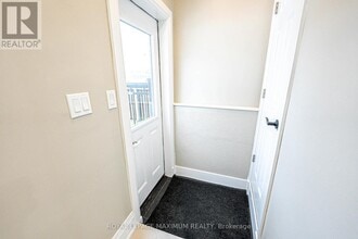 84 Enfield Ave in Toronto, ON - Building Photo - Building Photo