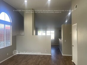 3347 N Carnation Dr in Rialto, CA - Building Photo - Building Photo