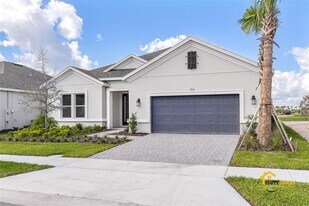 992 Tassleflower Trl in St. Cloud, FL - Building Photo