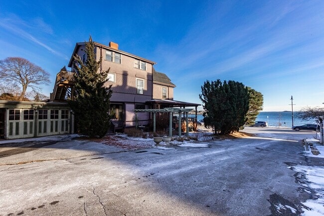 322 Humphrey St in Swampscott, MA - Building Photo - Building Photo