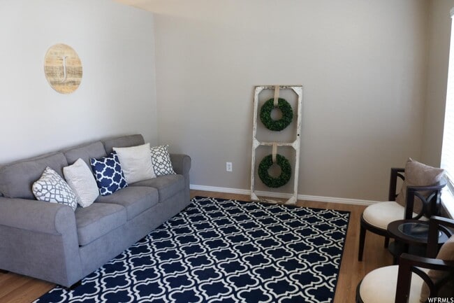 3217 Ivy Park Dr in West Valley City, UT - Building Photo - Building Photo