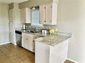 6540 Meadowlark Ln E in Watauga, TX - Building Photo - Building Photo