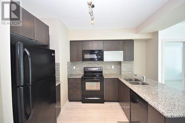 59-559 E Liberty St in Toronto, ON - Building Photo - Building Photo