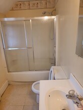 123 Pearl St, Unit 123 in Painesville, OH - Foto de edificio - Building Photo