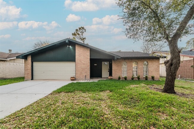 property at 2210 Stillmeadow Dr