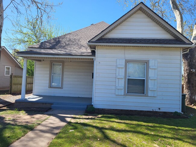 property at 705 North Blvd