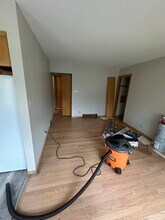 2408 S 92nd St in West Allis, WI - Building Photo - Building Photo