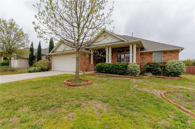 10028 Lisi Anne Dr in Austin, TX - Building Photo - Building Photo