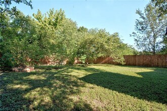 1120 Estes Ave in Austin, TX - Building Photo - Building Photo