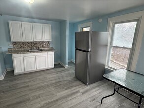 1500 Lenox Ave in Utica, NY - Building Photo - Building Photo