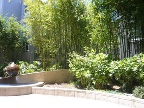 3090 Glascock St-Unit -407 in Oakland, CA - Building Photo - Building Photo