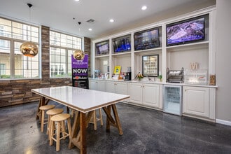 The Harbor in Johnson City, TN - Foto de edificio - Interior Photo