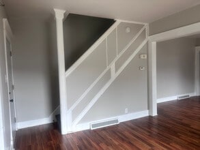 210 E Dallas St in Sidney, OH - Building Photo - Building Photo