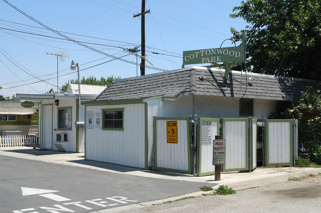 Cottonwood Mobile Home Park in Jurupa Valley, CA - Building Photo