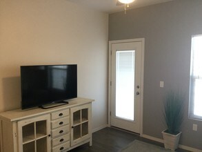 North Loop Apartments in El Paso, TX - Building Photo - Building Photo