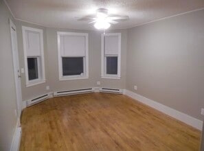 234 Plymouth St in Bridgewater, MA - Building Photo - Building Photo