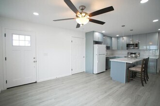 94-364 Laahaina Pl in Kapolei, HI - Building Photo - Building Photo