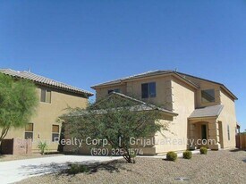 18481 S Bellflower Pl in Green Valley, AZ - Building Photo