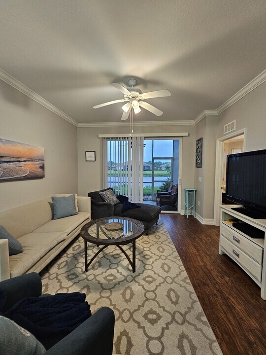 20030 Barletta Ln in Estero, FL - Building Photo